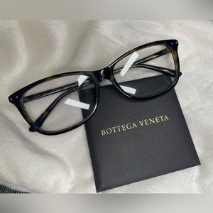 Bottega Veneta glasses